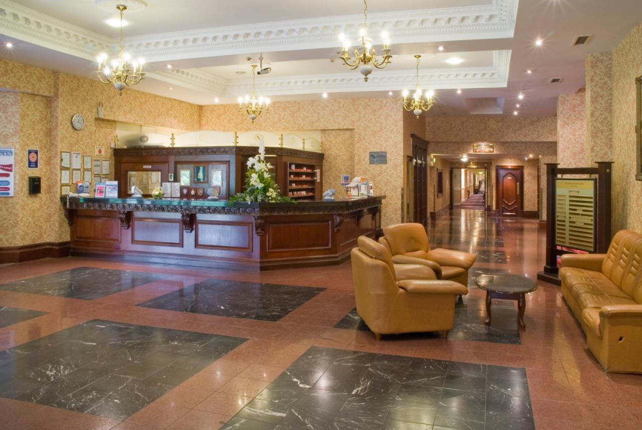 Royal Court Hotel & Spa Coventry Esterno foto