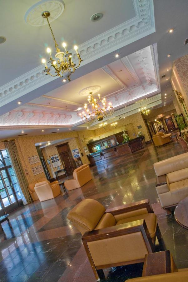 Royal Court Hotel & Spa Coventry Esterno foto